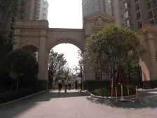 户型方正,中间楼层,朝南采光好,可拎包入住