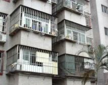 二楼户型房正电梯房业主诚心卖