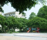 柏香林 3室2厅 东南