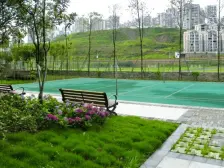 房子位于 滨江路上 现在房子是空起的可以