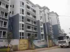 老城西多层两房住家装修 业主急售