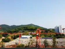 房子是次新小区、保利跃层户型,近轻轨,出行方便