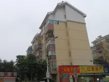 双拼别墅边套带大院子 看房方便 清静适合家住 配套好