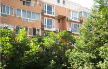 华阳滨河花园 4室2厅 东南