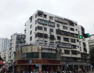 地铁1号线达道站口 刚需2房 精装修拎包 原装电梯高层