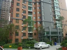 南北通透,2室,主卧带阳台。一手业主,自住精装