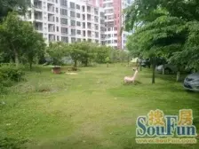 房子格局合理,公摊面积小,采光也不错