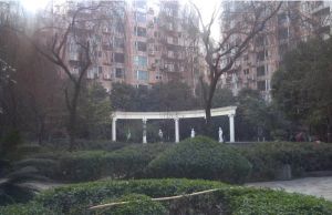 锦汇花园3室2厅东南