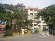 市政府旁,独栋别野,使用面积大,狐尾山旁