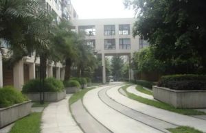 普罗雅庭 5室1厅 东南