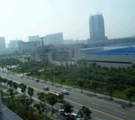 东方丽苑2室1厅东南