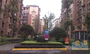 玉林都江3室2厅东南