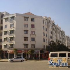 亚龙小区东区3室2厅西南
