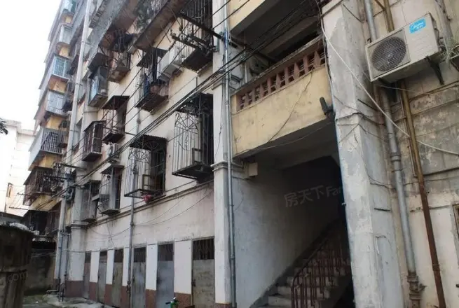 泉塘新村