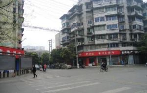 平福路92号 4室2厅 南 北