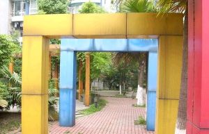 龙锦花园3室2厅南