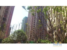 精装修三房,楼层好,离學校近环境安静,配套全