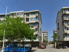 米兰阳光花园 1室1厅 南