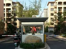 近地铁,中排雅座,岀则繁华,入则静谧,尊享私密