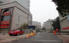 西京大厦40平方精装修一室一厅一厨一卫