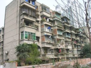 东顺城南街51号2室1厅东南