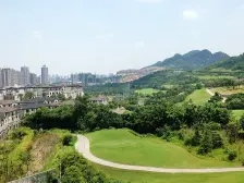 看高尔夫球场联排中户,带前后花园,带双产权车位