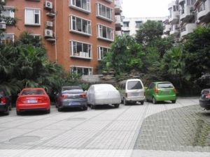 谕亭苑 5室2厅 南 北