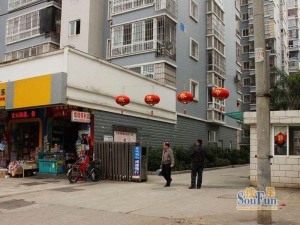 王庄纯商品房03年电梯小高层南北通透户型方正