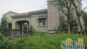 麓山国际黑鹰山庄6室3厅北东北