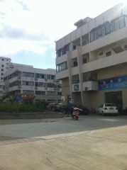 电梯房中间楼层,一室一厅,包过户,实惠房子