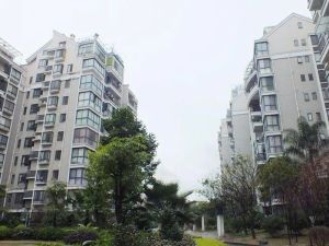 正祥香槟风范4室2厅南北