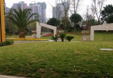 和信孔雀天成 2室1厅 东南