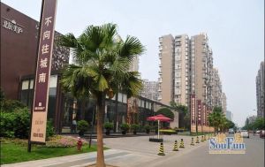 北辰美庐4室1厅南