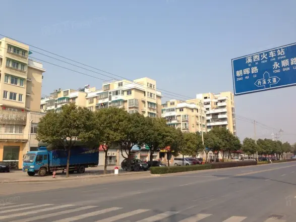 万城金都