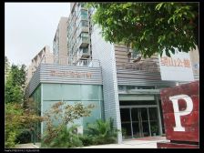 此房户型方正,视野开阔,楼层好,采光充足