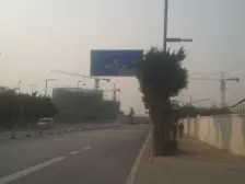 高层非顶楼 东南向视野开阔 户型方正实用 精装修哦