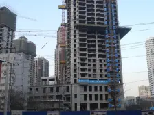 此房产权清晰花园式住宅小区闹中取静交通便利生活便捷