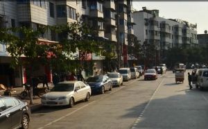 荣煜亲河名居2室1厅南