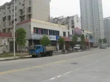 满五年 阳光充足 户型方正 出入便捷