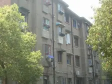 江纺球场 江纺医院 一室 中间楼层 好停车