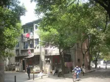 江纺球场 江纺医院 一室 中间楼层 好停车