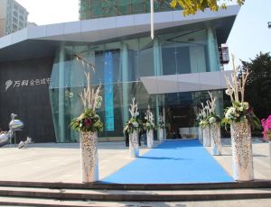 塘厦万科金色城市 三房出售 诚心出售