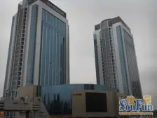 抚生路388号国金滨江 南北通透,采光好 装修好,环镜优美 周边匹套完善,,出行方便