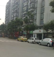 龙城1室1厅西