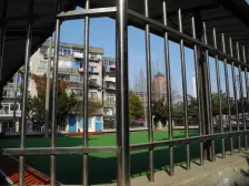 精装拎包入住 西边户全天采光 明厨明卫 诚心出售