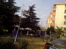 学田苑,满五,非顶楼,采光好,诚心出售,欢迎看房