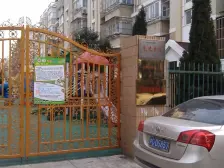 唯一一栋城港新村后建在瑞丰花园的房子有车库