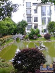 东方明珠花园1室1厅南