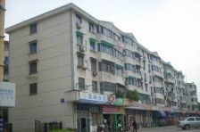 通园小区,低楼层2楼,户型方正,两房朝南,带附房