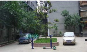 华乐苑 4室2厅 南 北